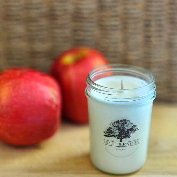 Sir Isaac apple candle